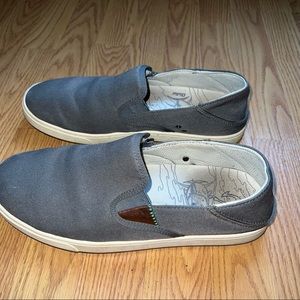 Olukai Slip Ons 10.5
